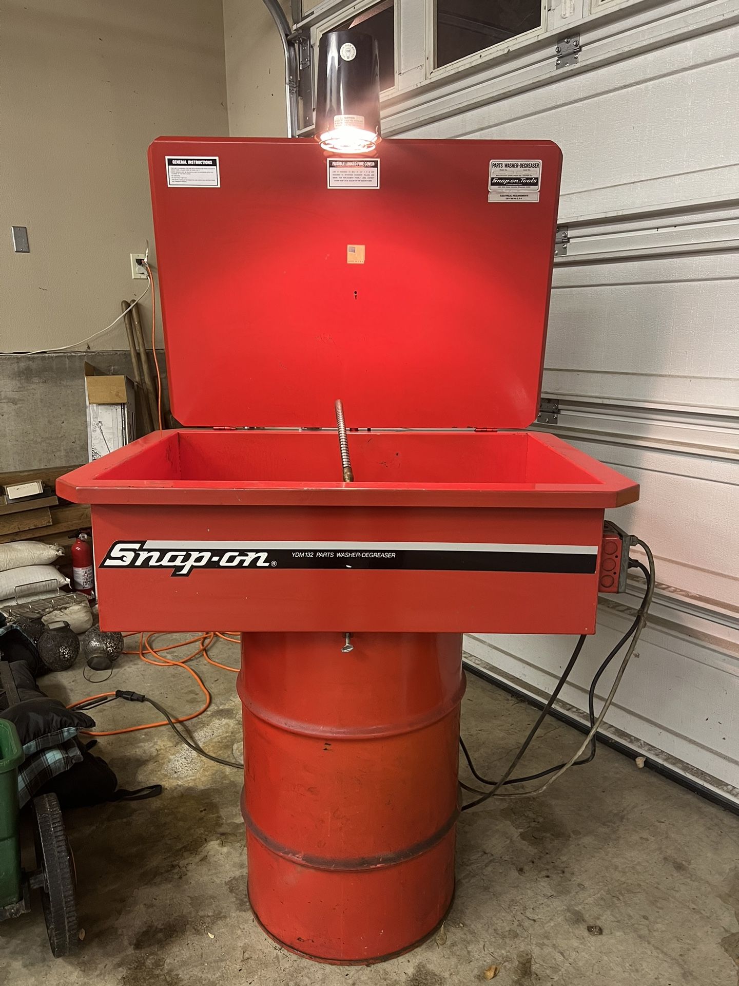 Snap-On Parts Washer / Cleaner