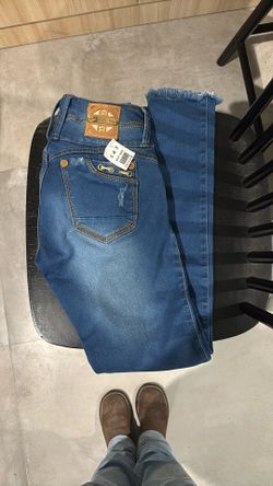 COLOMBIAN BUTT LIFTING JEANS SIZE 8