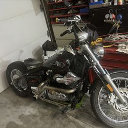2011 Yamaha Vstar 650