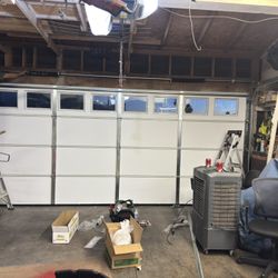 Garage Door,standar, Insulated, Windows 