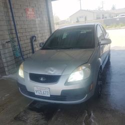 2009 KIA Rio