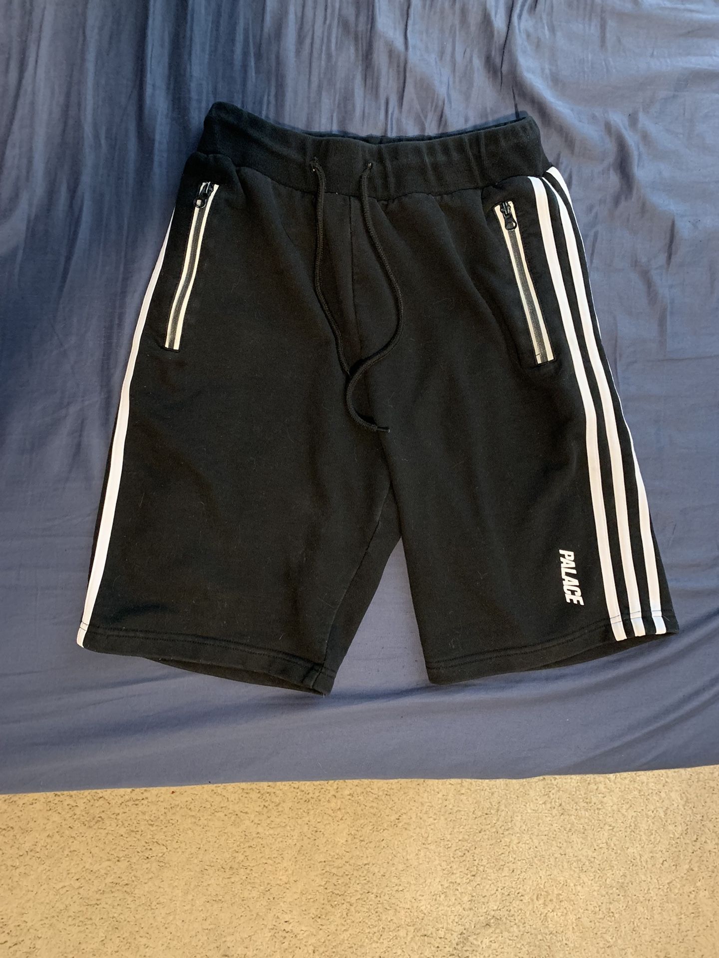 ADIDAS X PALACE SHORTS (BLACK / WHITE) [Medium]