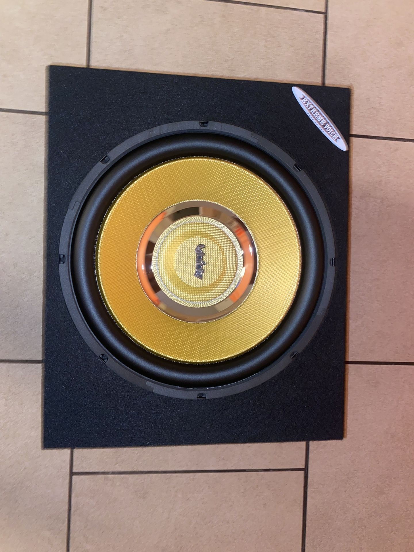 Infinity Sub With Box