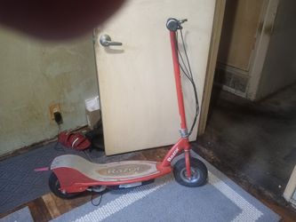 Electric Razor Scooter