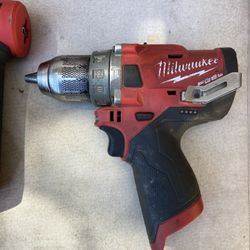 Milwaukee Fuel M12 Hammer Drill x2