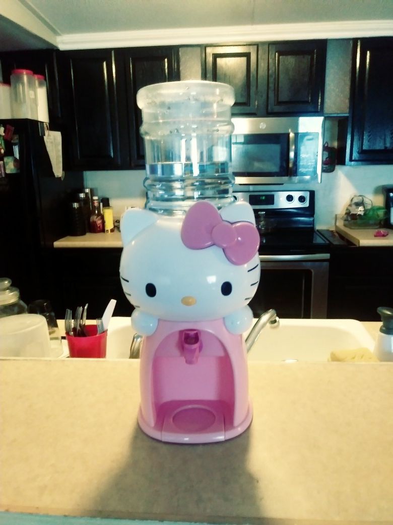 Hello kitty despencer for sale