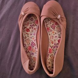Women Shoes 