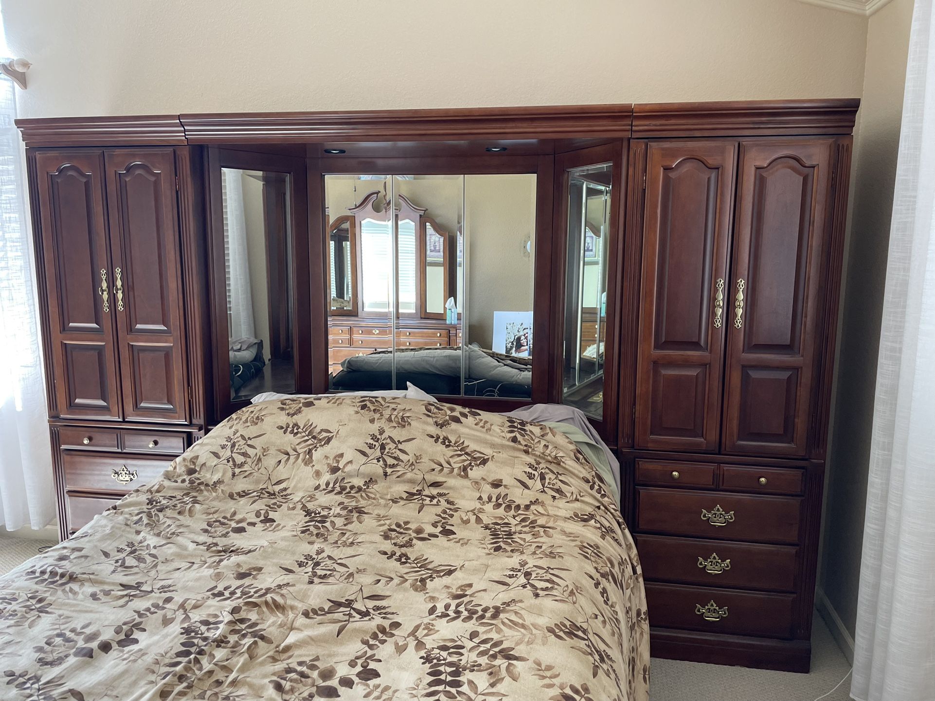 Solid wood Bedroom Set