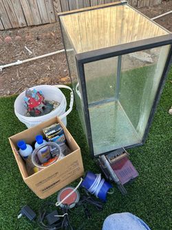 Fish tank set up