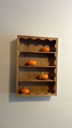 Wood Wall Shelf with Scalloped Edges