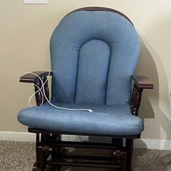 Chair & Ottoman Without Pillow