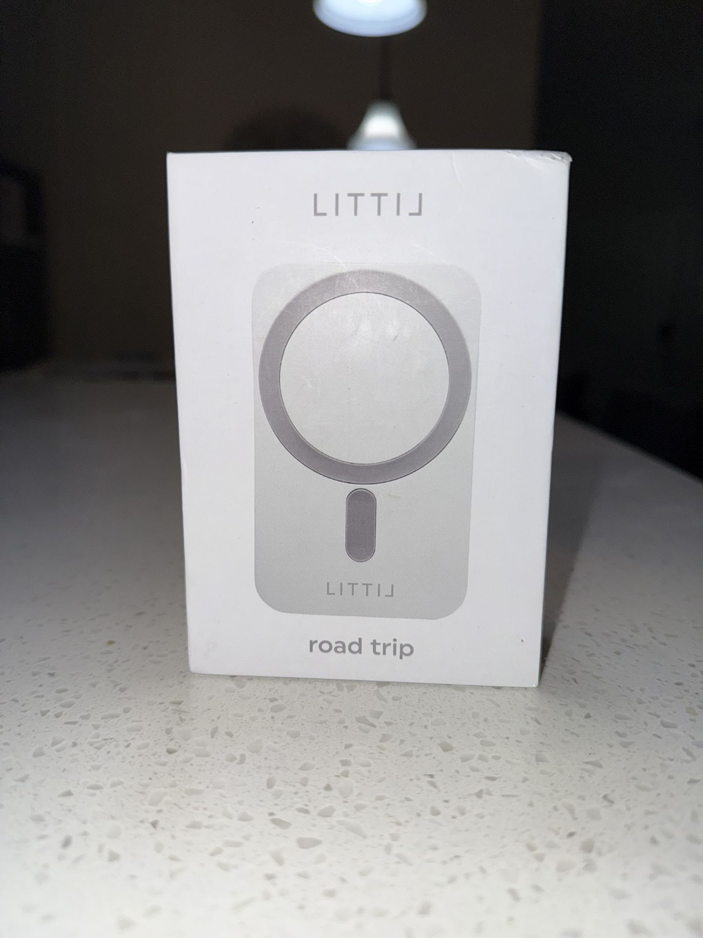 LITTIL RING LIGHT ROAD TRIP