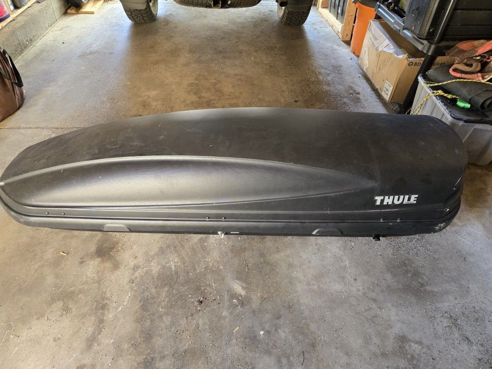 Thule Roof Cargo Carrier
