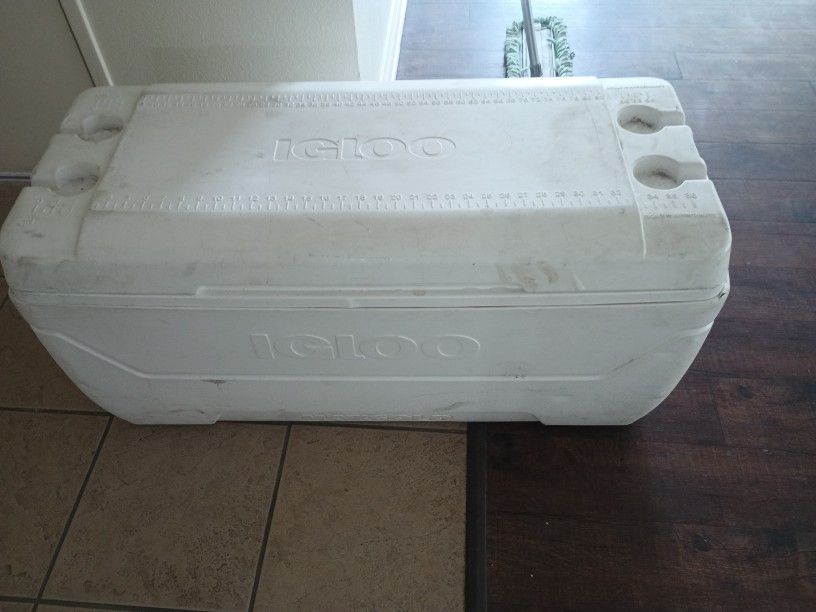 Big Igloo Cooler