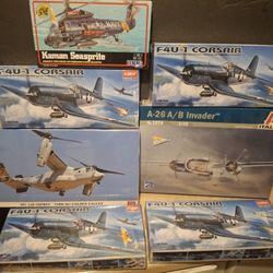 Military Aircraft SEALED New MODEL Kits Lot-2 Large-4 Meduims-1 Small