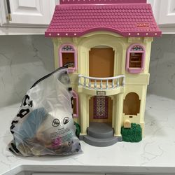 Doll Houses for Sale - Cheap Prices!