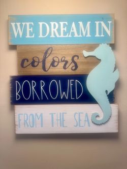 Coastal Seahorse Wood Wall Sign
