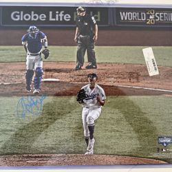 16x20 2020 World Series Last Out Photo Signed By Austin Barnes