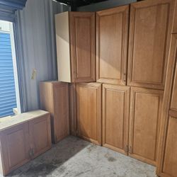 Only Wall Cabinets In Excellent Condition 