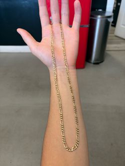 Solid gold  fígaro chain