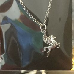 Unicorn Necklace Sliver