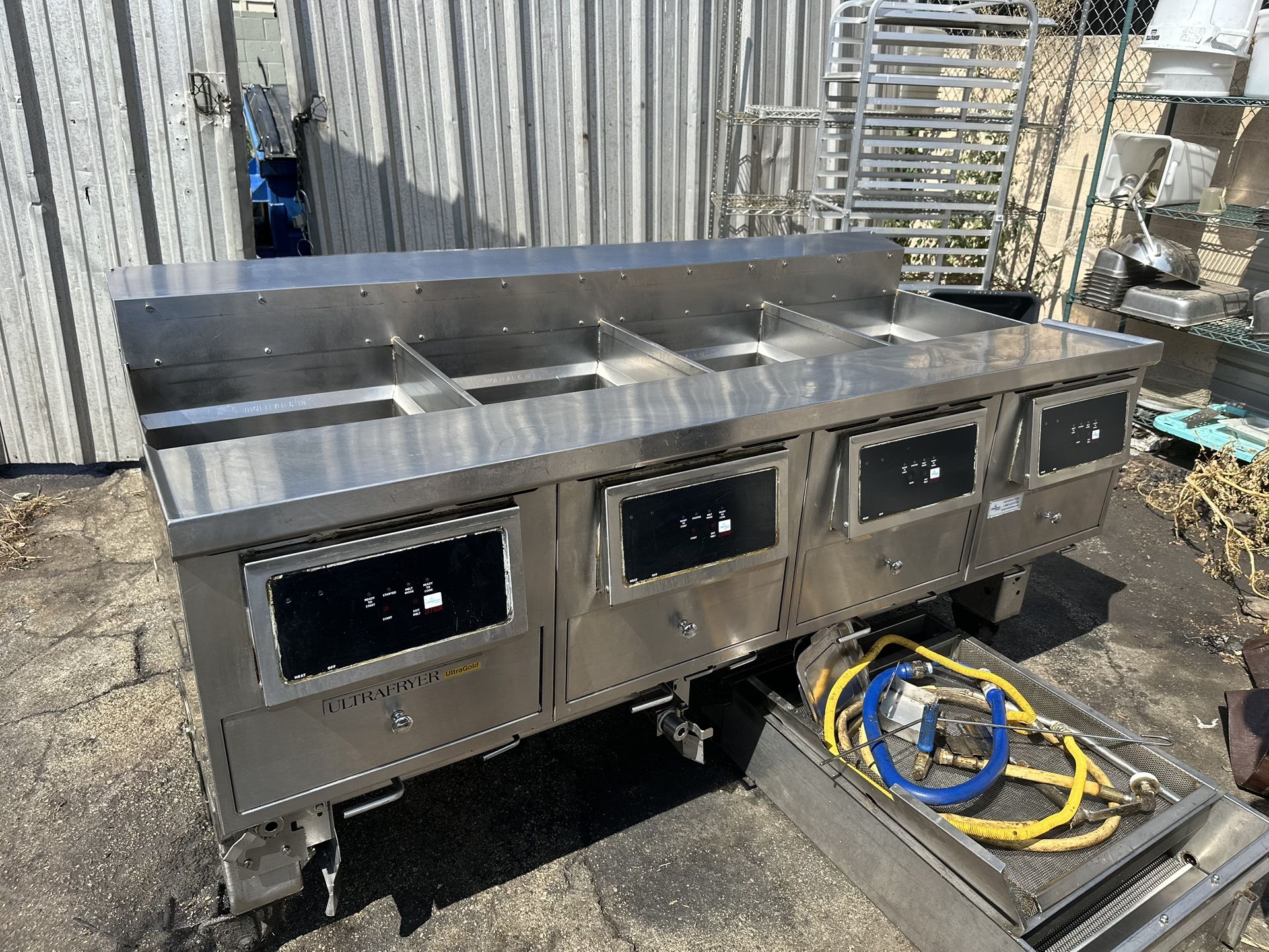 UltraFryer 4 In 1 Commercial Deep Fryer $7400 ($40k Fryer)