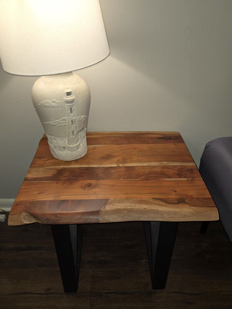 Rooms To Go Rustic Wood End Tables 