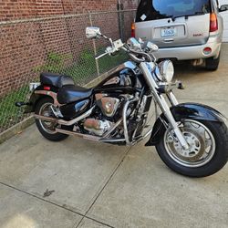 2001 Suzuki Intruder 1500
