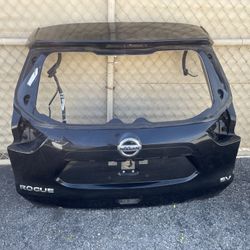 2017-2020 NISSAN ROGUE TAIL GATE OEM