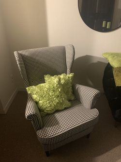 Sitting/reading Chair