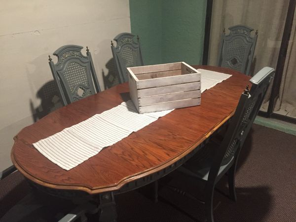 FREE Classy dining table for your patio for Sale in Port ...