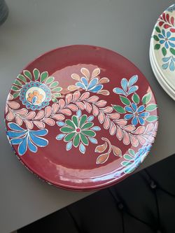Plastic plates
