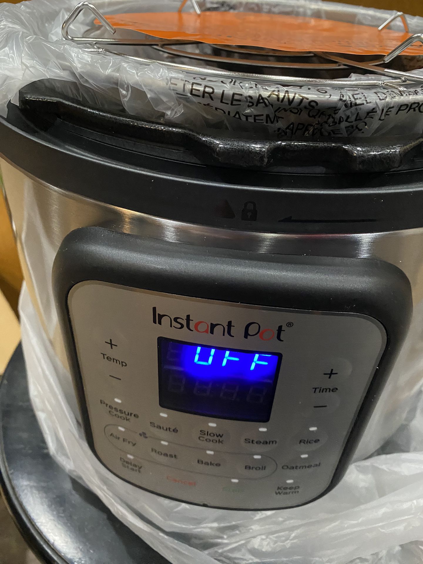 INSTANT POT 9 in 1 6 Qt Electric Pressure Cooker - NEW - TARGET LIMITED  EDITION for Sale in Pleasant Prairie, WI - OfferUp
