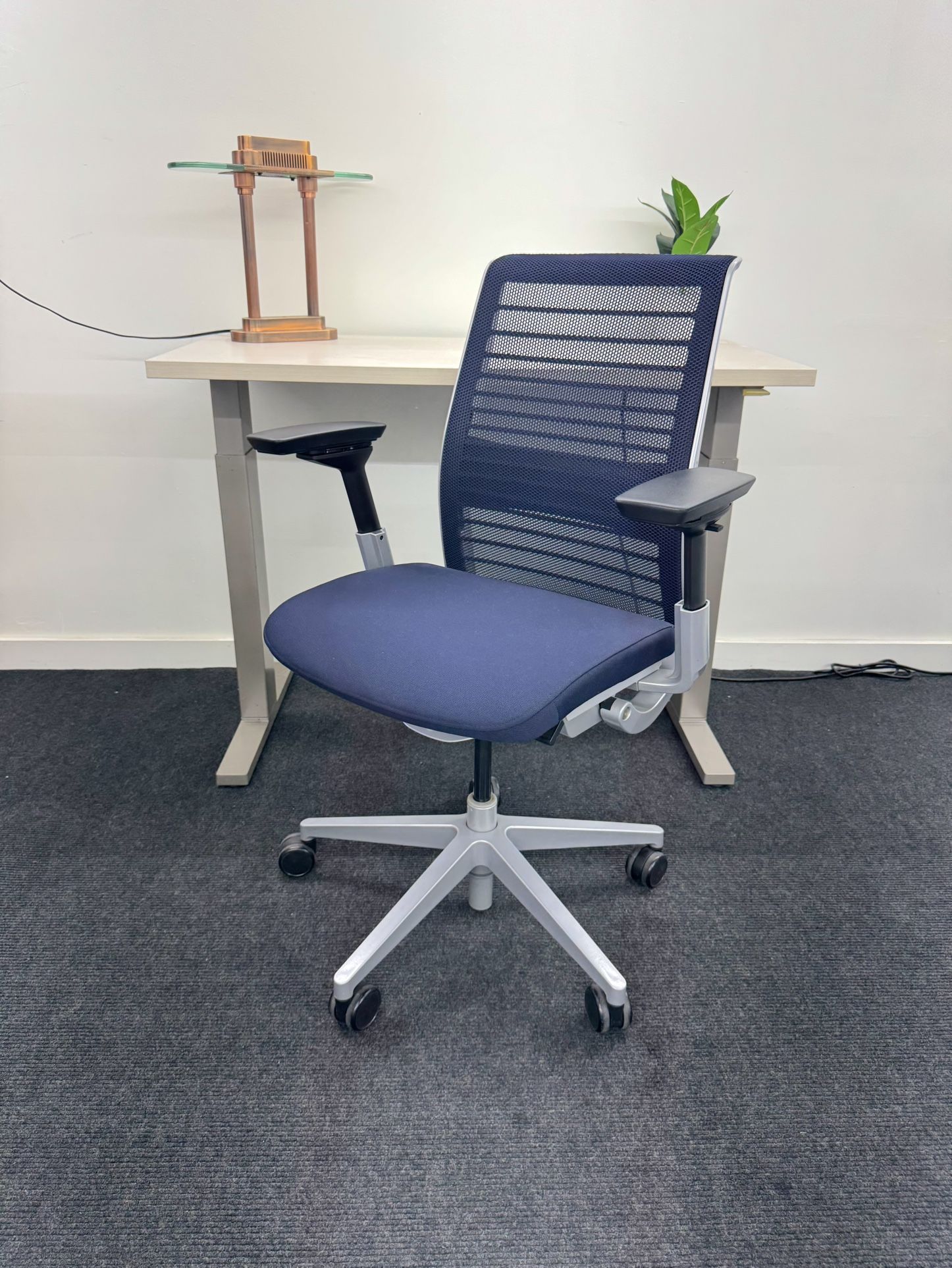 LIKE NEW STEELCASE THINK V2, SILVER FRAME, NAVY BLUE FABRIC, FULLY LOADED WITH LUMBAR SUPPORT!