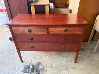 Dresser