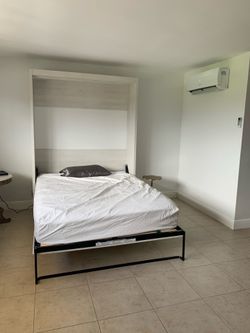 Murphy bed Queen ( mattress NOT included)