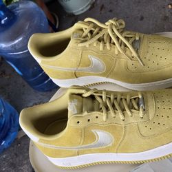 Nike AF1 Rare Vintage Circa 2007 Size 11 Suede Open Box/no Box