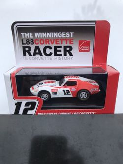 CORVETTE DIE-CAST COLLECTIBLE