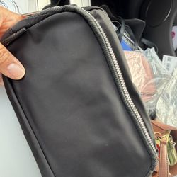 Everywhere Cross Body Bag 