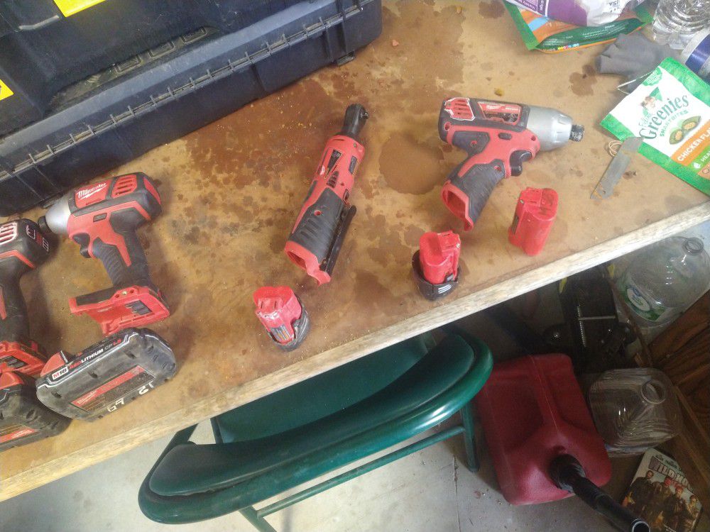 Milwaukee M12s Impact Driver And Impact Wrench