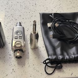 Xvive U4 Monitor System 