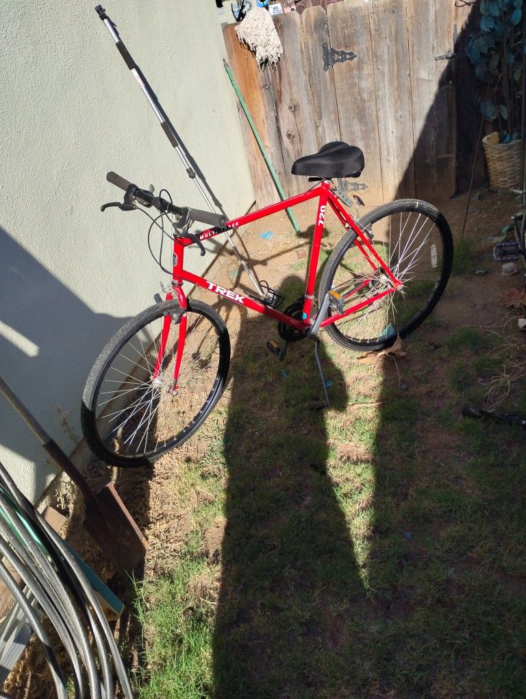 Trek Bike 720 Model New Tires