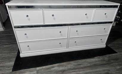 Bedroom Furniture 