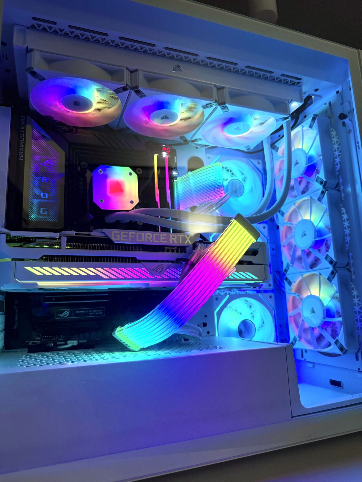 High-End Liquid Cooled Gaming PC — i9-14900KF / ROG RTX 3090 White / 64GB DDR5 6400MHz / 2TB SSD