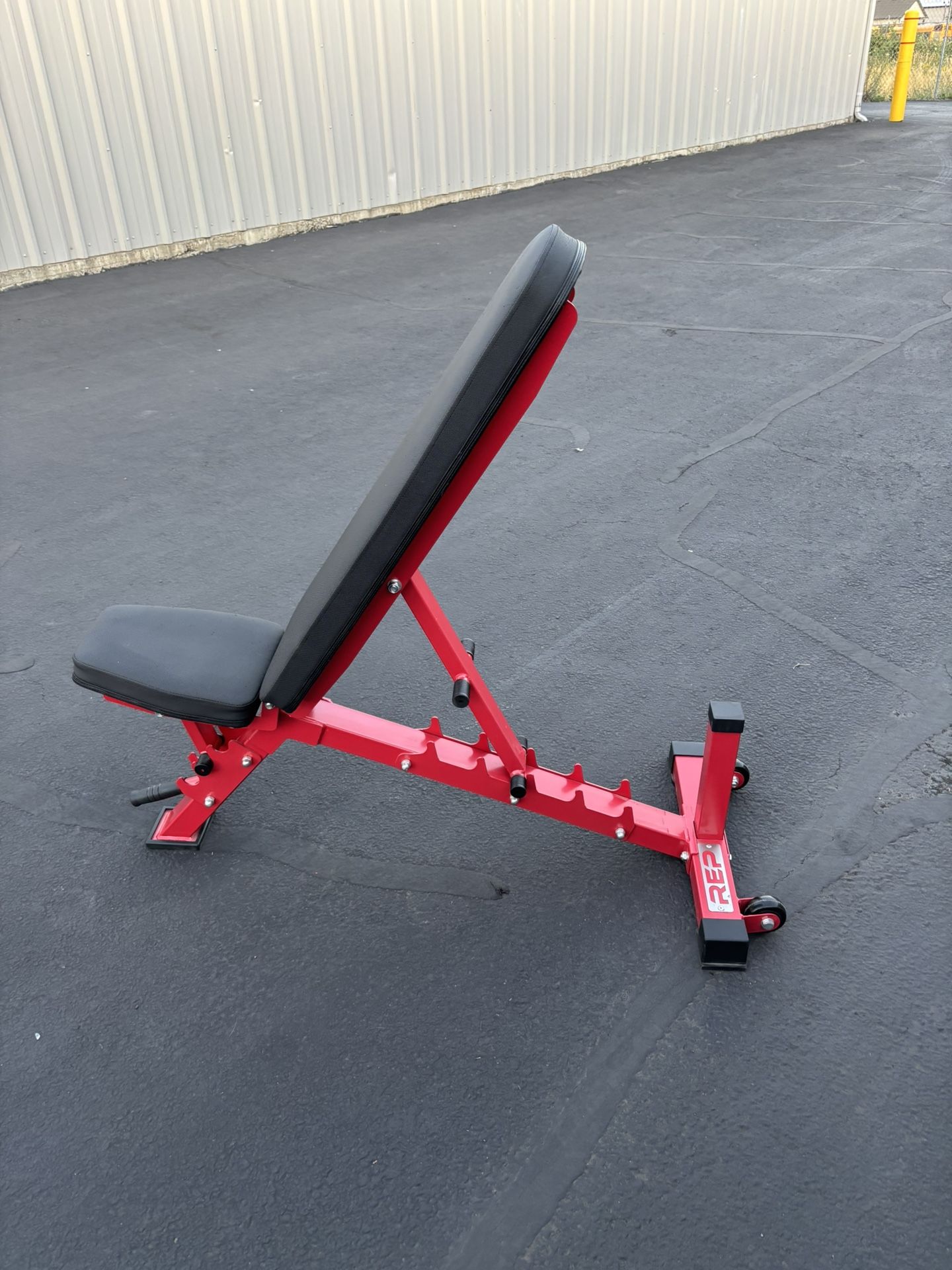 Weight Bench