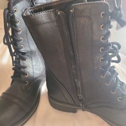 Womens Boots