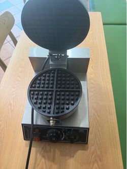 Waffle maker