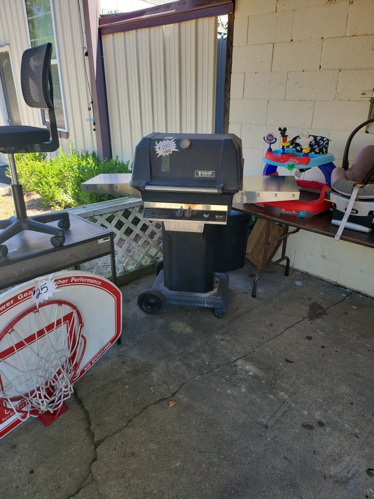 Gas Grill
