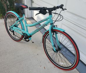 Bianchi milano cafe racer hybrid size adult small cost 1400$ Ridden 3 times