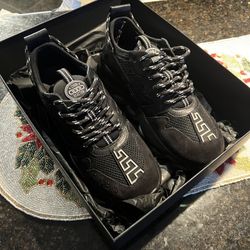 Versace chain reactions 